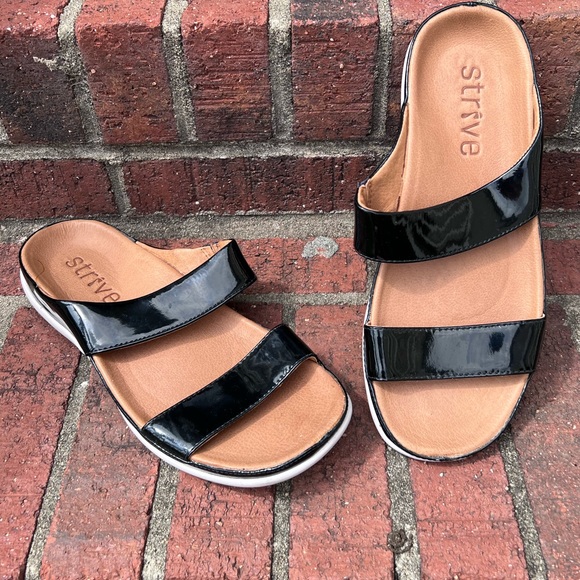 Strive black slip on orthotic sandals. Arch support Size 9 1/2-10 - Picture 1 of 10